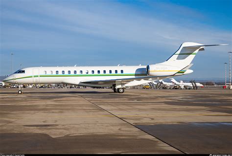 9H-DCGB Government of Rwanda Bombardier BD-700-2A12 Global 7500 Photo by Daniel Fuchs | ID ...