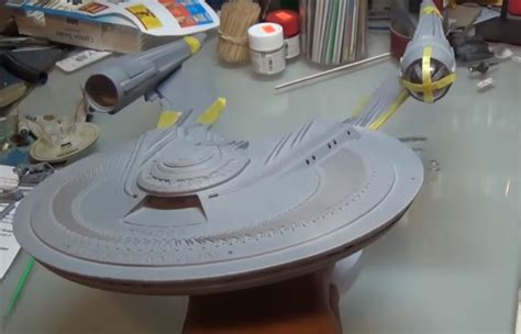 Lou Dalmaso builds the USS Franklin part 1 – CultTVman's Fantastic Modeling