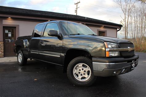 2003 Chevrolet Silverado 1500 LT Stepside - Biscayne Auto Sales | Pre-owned Dealership | Ontario, NY