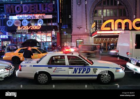 NYPD Police Car Stock Photo - Alamy