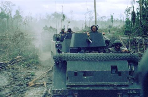 M113 armored personnel carriers of the 11th Armored Cavalry Regiment (ACR). | Vietnam war ...