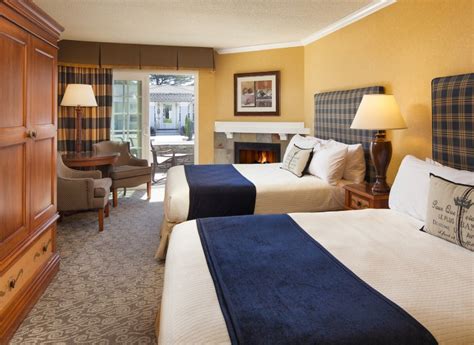 Cambria Lodging & Hotel Rooms | Fireside Inn - Guest Rooms