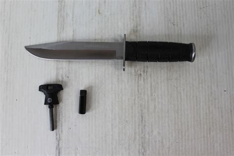 Cold Steel Knife With Sheath In Box - Bodnarus Auctioneering