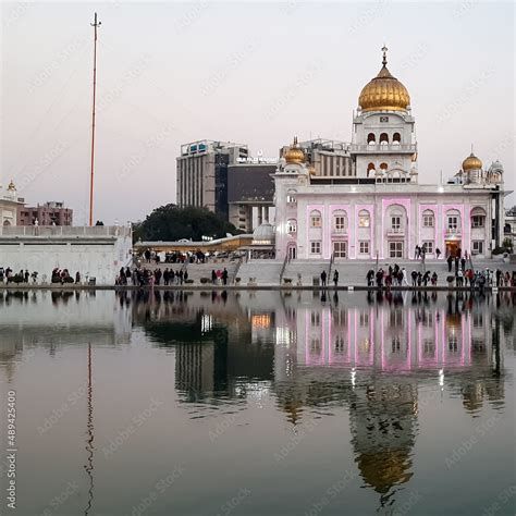 Gurdwara Bangla Sahib is the most prominent Sikh Gurudwara, Bangla Sahib Gurudwara inside view ...