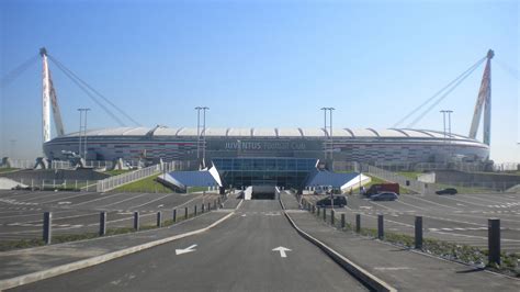 The Grandeur of Juventus Stadium, The Italian Stadium With English ...