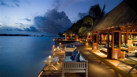 Maldives Resort Wallpaper - WallpaperSafari