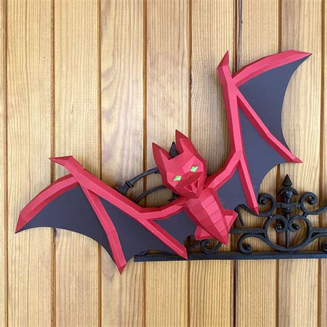 Make your own papercraft bats with our 3D papercraft template | Paper ...