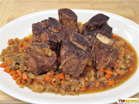 Slow Cooker Short Ribs Recipe | YepRecipes