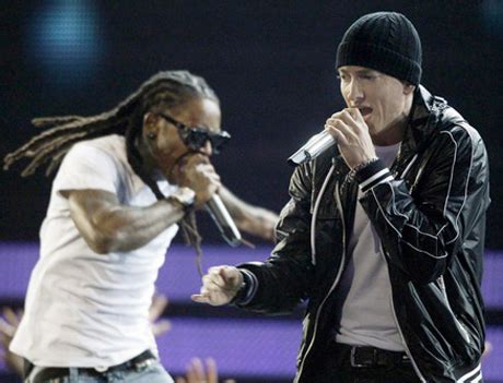 Eminem "No Love" (ft. Lil Wayne) (video)