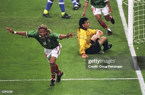 325 South Korea World Cup 1998 Stock Photos, High-Res Pictures, and Images - Getty Images