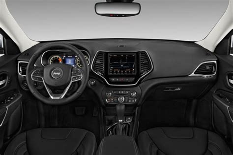 2019 Jeep Cherokee: 175 Interior Photos | U.S. News & World Report