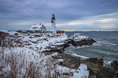 Portland Head Light 15 Photograph by Tom Weisbrook - Fine Art America