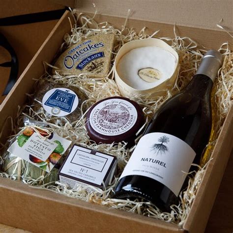 Cheese & Wine Gifts