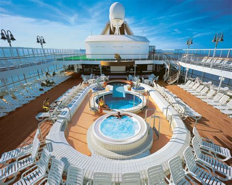 MS Eurodam (Holland America) : Cruises 2023 – 2024, price, pictures, itineraries...