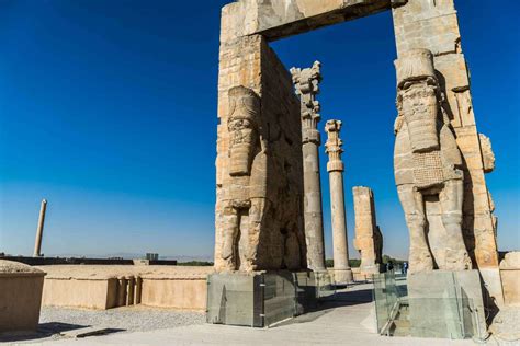 Persepolis, Iran - the ancient capital of Persia - Enrico Pescantini Travel Photographer