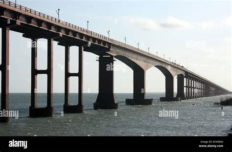 Pamban bridge hi-res stock photography and images - Alamy