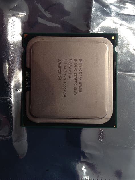 Intel Core 2 Quad Q9650 3 GHz 12 MB Cache Quad-Core CPU Processor SLB8W ...