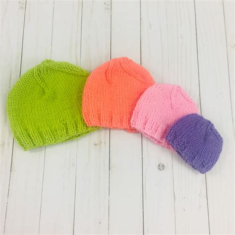 Simple Knit Baby Beanie - 4 Sizes - Free Knitting Pattern - OkieGirlBling'n'Things