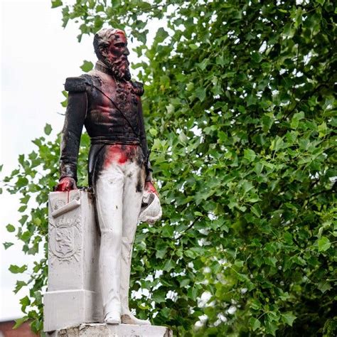 Statue of Leopold II, Belgian King Who Brutalized Congo, Is Removed in Antwerp - The New York Times