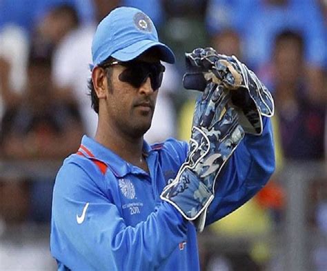 Dhoni likely to announce retirement after India's last World Cup match ...