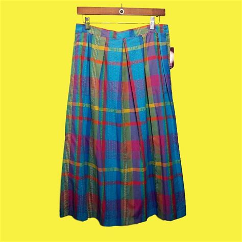 Vintage NWT Madras Plaid Skirt on Mercari | Plaid skirts, Skirts ...