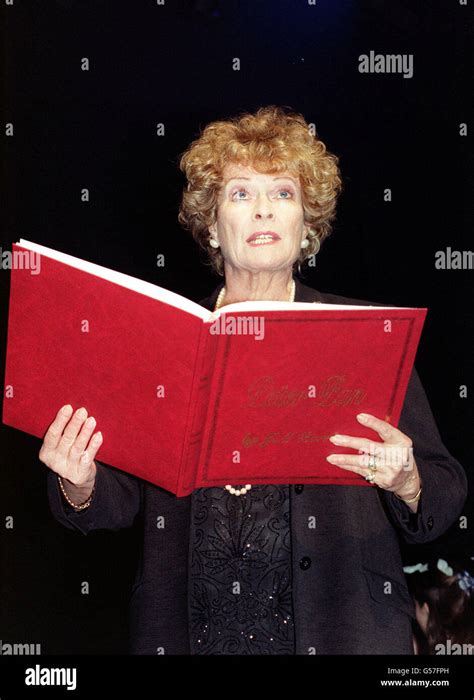 Janet Suzman High Resolution Stock Photography and Images - Alamy