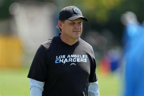 Chargers News: Players Give Vote of Confidence to Giff Smith as Interim ...