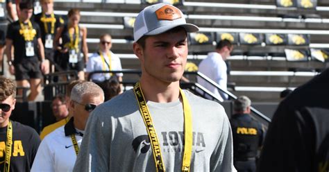 Iowa Hawkeyes Football Recruiting: Following the future