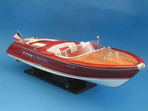 Riva Aquarama 70 Inch - Model Speed Boats, Model Motor Boat - Boat Models