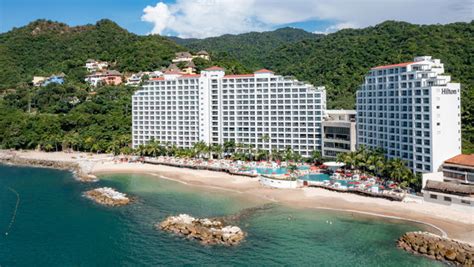 The going is good at the new Hilton Vallarta Riviera: Travel Weekly