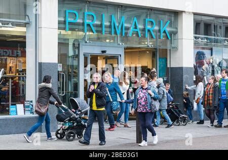 primark store front entrance in southampton high street above bar Stock Photo - Alamy