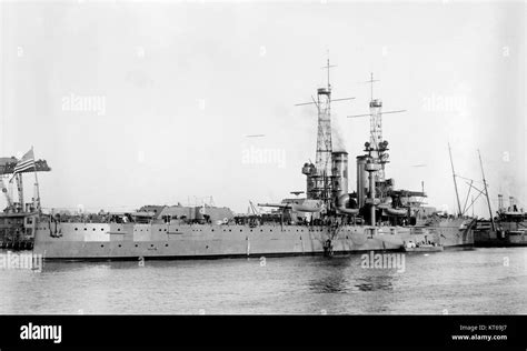 Uss utah hi-res stock photography and images - Alamy