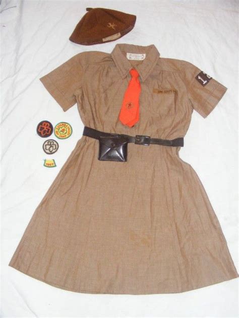 Brownie uniform | Girl scout brownie uniform, Brownie girl scouts, Girl ...