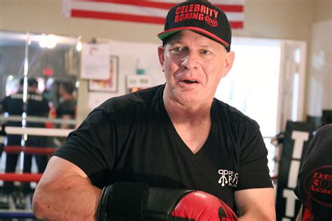 Lenny Dykstra backs out of boxing match with 'Bagel Boss' guy