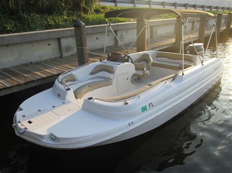 Starcraft 2000 Select Party Deck Boat Suzuki 150HP 2016 for sale for ...