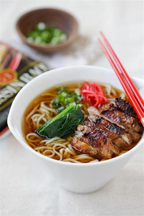 Lemongrass Chicken Soy Sauce Ramen | Easy Delicious Recipes