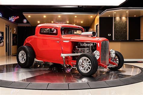 1932 Ford Hot Rod Is an Exposed-Engine Treat Worth $90K - autoevolution