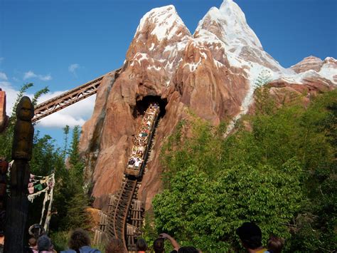 Expedition Everest Disney World - Tabitomo