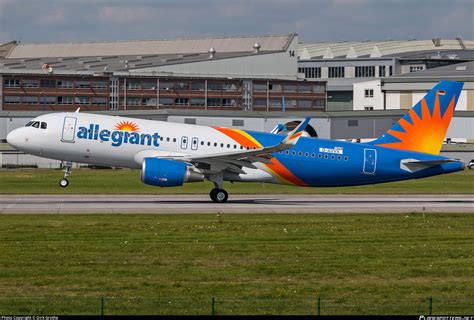 D-AVVX Allegiant Air Airbus A320-214(WL) Photo by Dirk Grothe | ID ...