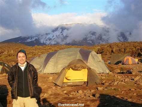 Gear for Climbing Kilimanjaro | Clothing | ilivetotravel's travel log