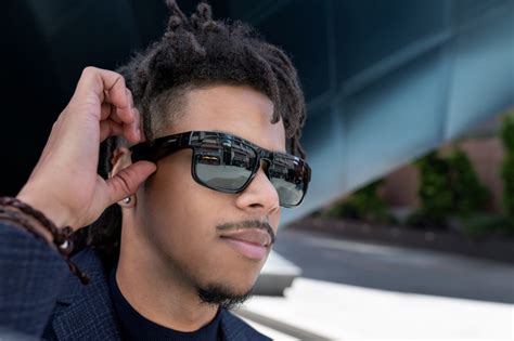 Bose Frames Tenor Rectangular Bluetooth Sunglasses w/Polarized Lenses, Med,Black 851338-0110