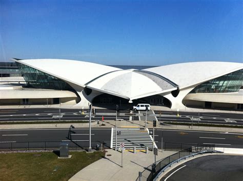 JFK’s Iconic TWA Flight Center to Become a Hotel. New York Governor