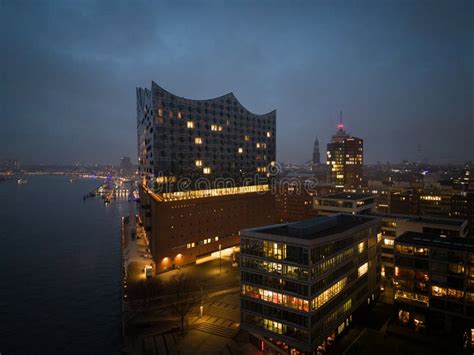 Amazing Night View Over Elbphilharmonie Concert Hall in Hamburg - HAMBURG, GERMANY - DECEMBER 23 ...