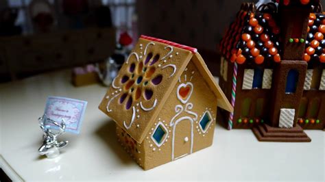 Make Stained Glass Windows For Gingerbread House - Glass Designs