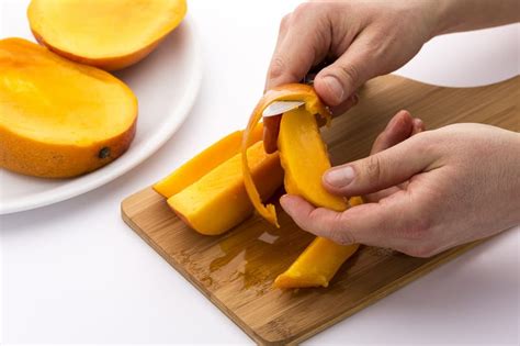 Can You Eat Mango Peel? Should You?