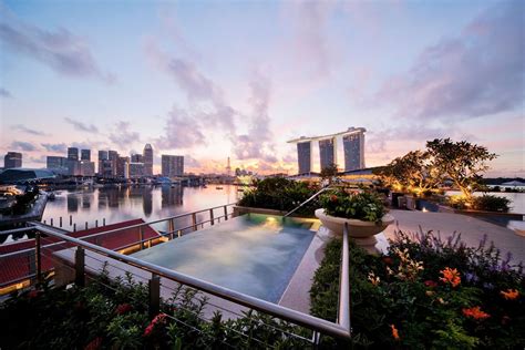 Review: The Fullerton Bay Hotel, Singapore - A floating glass gem on the Marina Bay waterfront ...