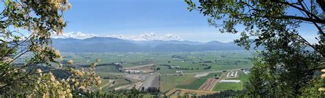 McKee Peak from Lower Sumas Mountain Park: 1,051 fotos - Columbia Británica, Canadá | AllTrails