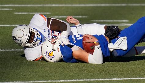 Boise State to Opt Out of Bowl Season, Per Reports