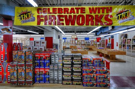 Fireworks Store, South of The Border | D300s 16-85mm 5 stop … | Flickr