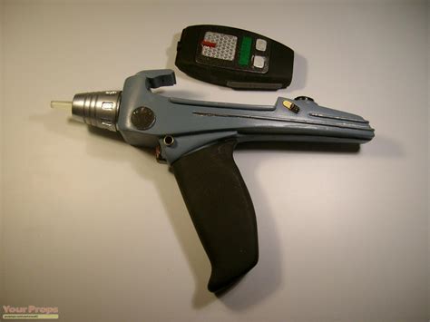 Star Trek: The Original Series Star Trek concept phaser replica prop weapon